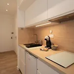 #26 Staywiz Us -idealy Located Flat Ac 2mins Walk To Sea Balcony Nicea