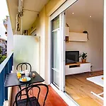 Apartament #26 Staywiz Us -idealy Located Flat Ac 2mins Walk To Sea Balcony Nicea