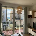 Apartament #26 Staywiz Us -idealy Located Flat Ac 2mins Walk To Sea Balcony *