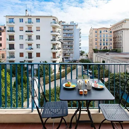Apartment #26 Idealy Located Flat Ac 2mins Walk To Sea Balcony Nice
