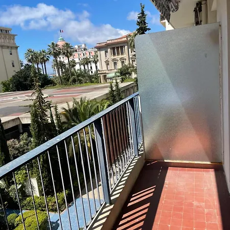 #26 Idealy Located Flat Ac 2mins Walk To Sea Balcony Nice