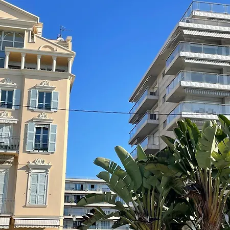 Apartment #26 Idealy Located Flat Ac 2mins Walk To Sea Balcony Nice