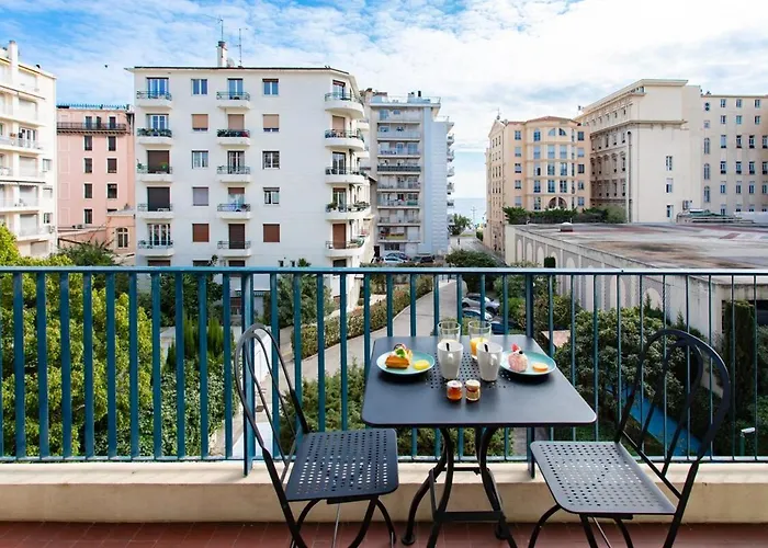 Appartamento #26 Idealy Located Flat Ac 2mins Walk To Sea Balcony Nizza